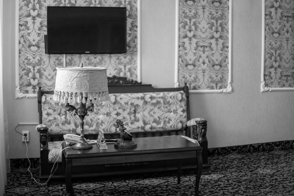 Hotel General Ekibastuz エクステリア 写真